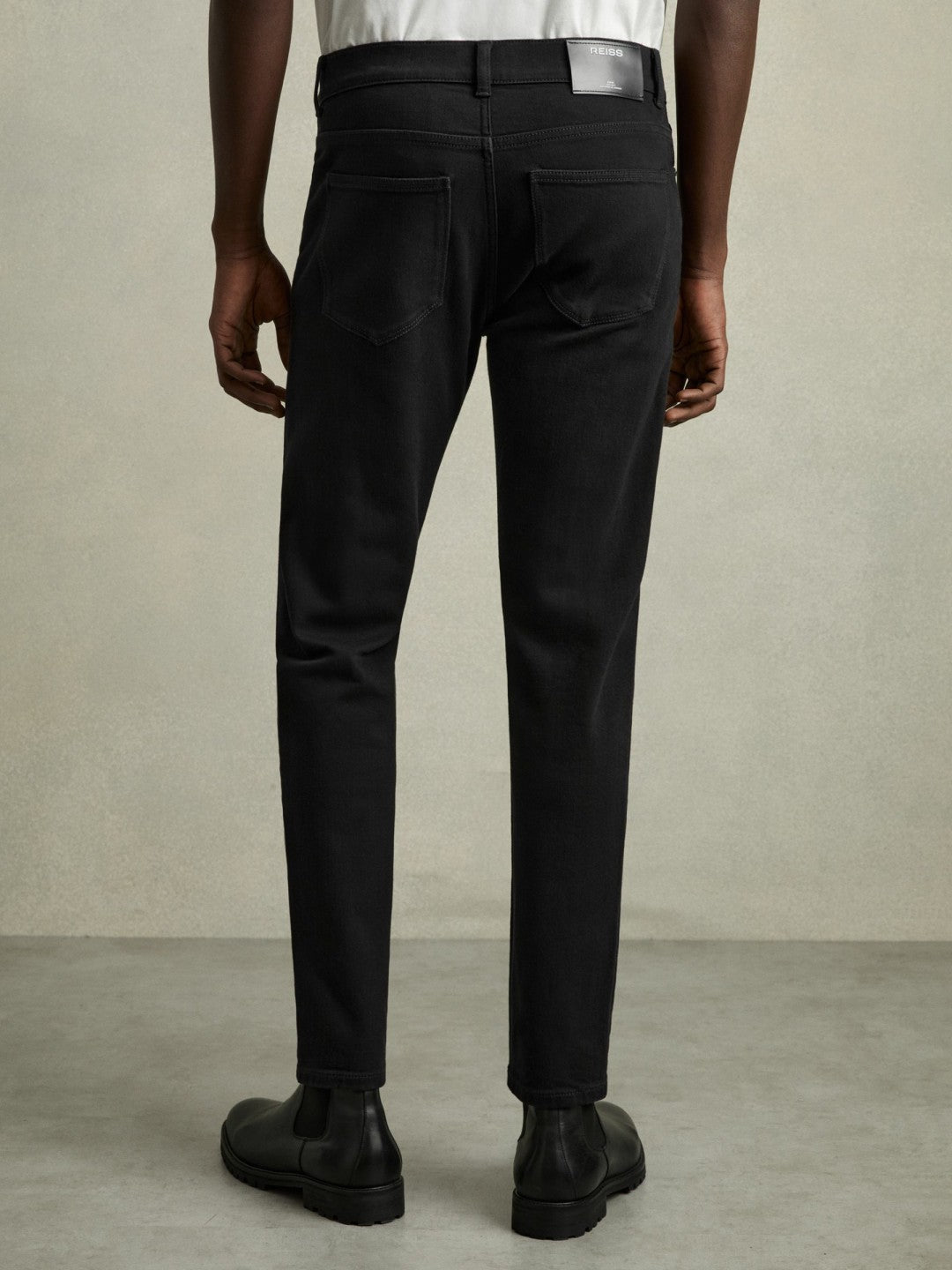 Cotton-Stretch Slim-Fit Jeans Stay Black | Men