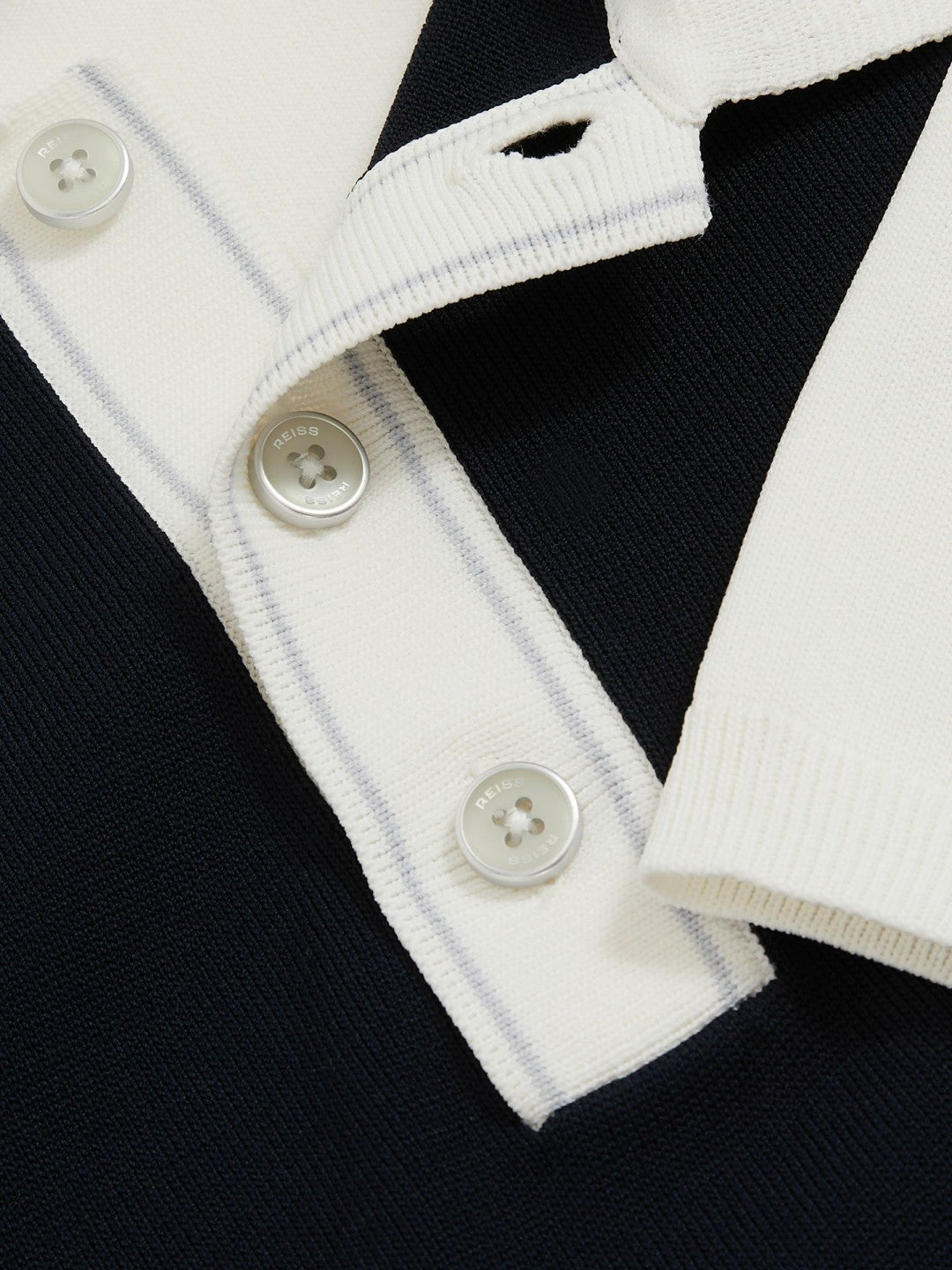 Colour-Block Knit Polo Shirt Navy/White | Men