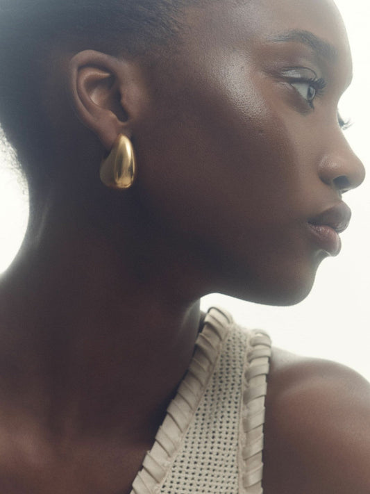 Curve Scoop Earrings Gold Tone | Women