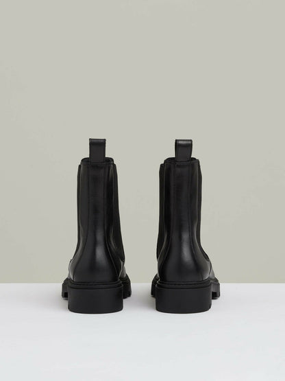 Leather Cleated Sole Chelsea Boots Black | Women