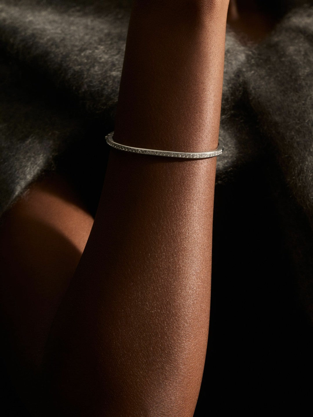 Hinged Crystal Cuff Silver | Women