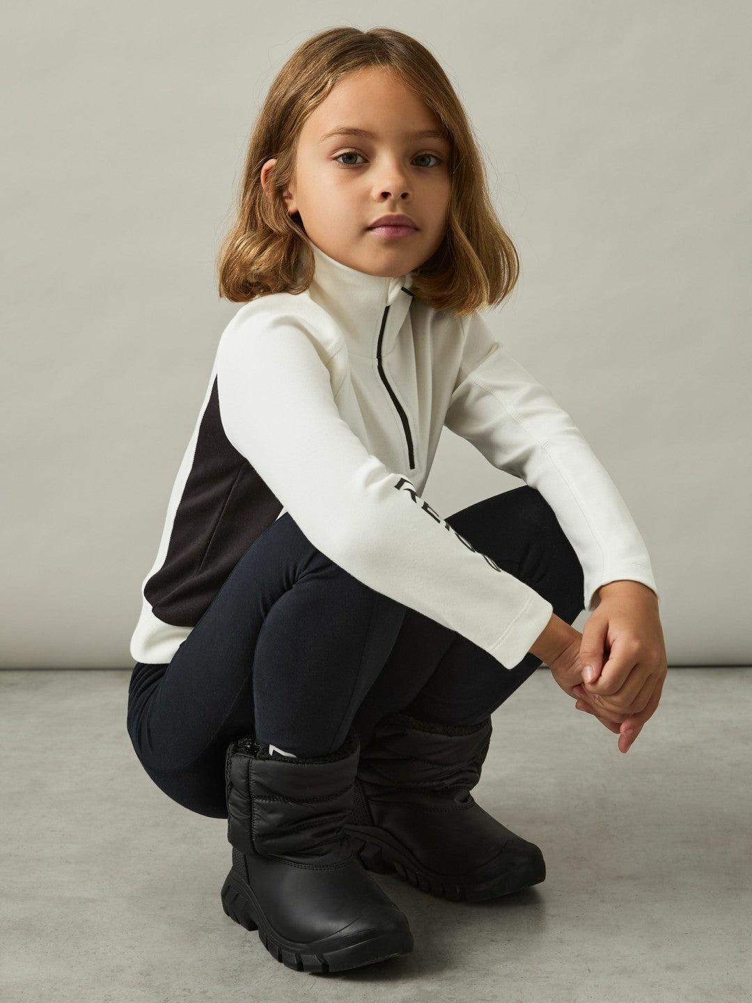 13-14 yrs Funnel-Neck Base-Layer Top White/Black | Children & Baby