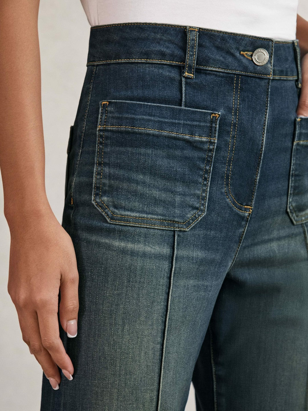Petite Patch-Pocket Flared Jeans Mid Blue | Women