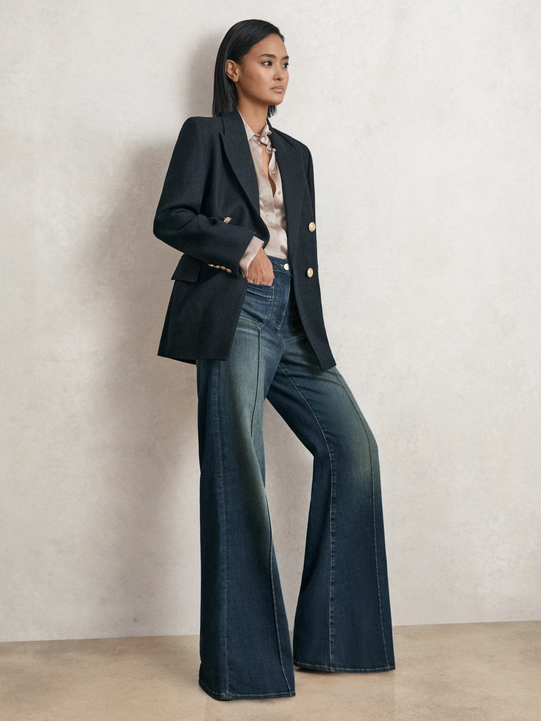 Petite Patch-Pocket Flared Jeans Mid Blue | Women