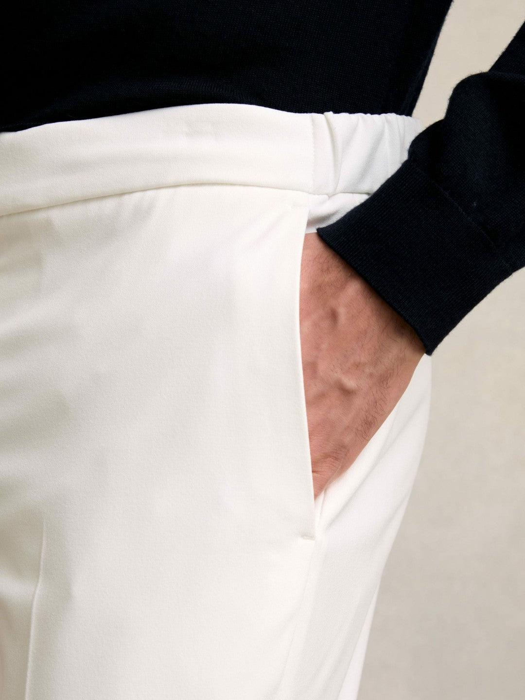 Slim-Fit Internal-Drawstring Trousers White | Men
