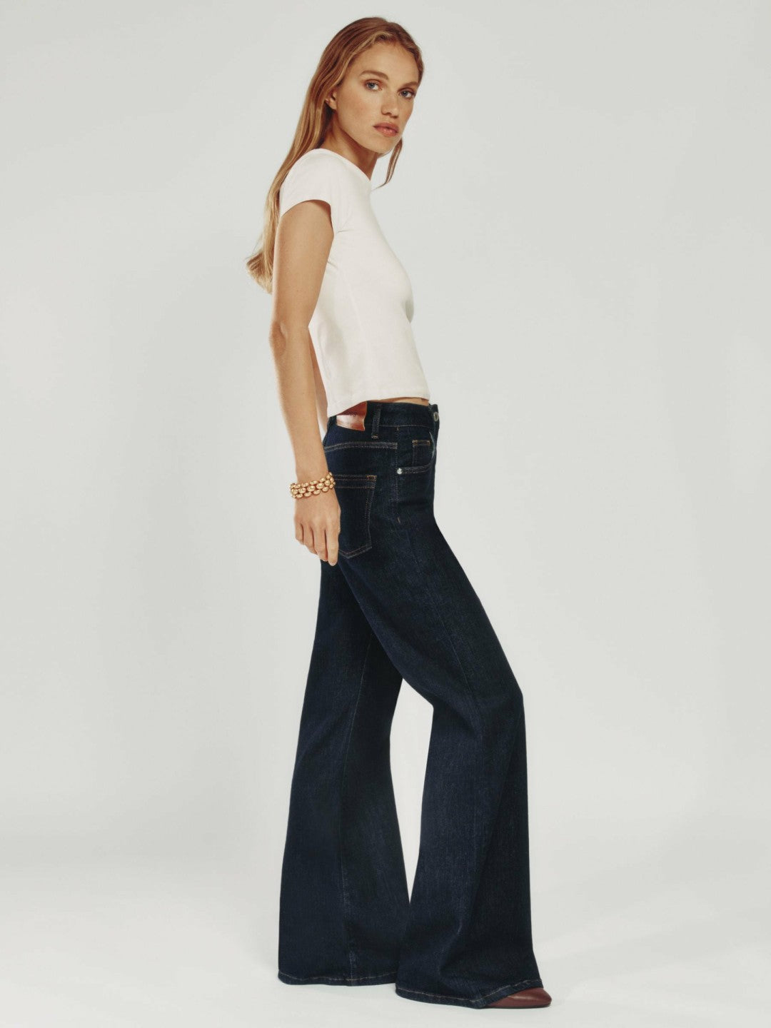 Petite Mid-Rise Flared Jeans Dark Blue | Women