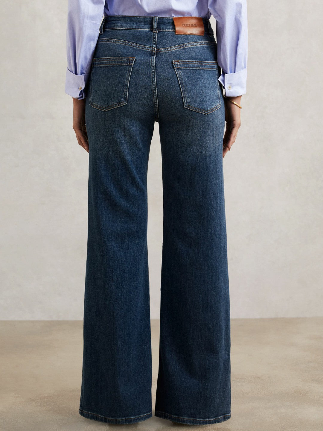 Petite Mid-Rise Flared Jeans Mid Blue | Women