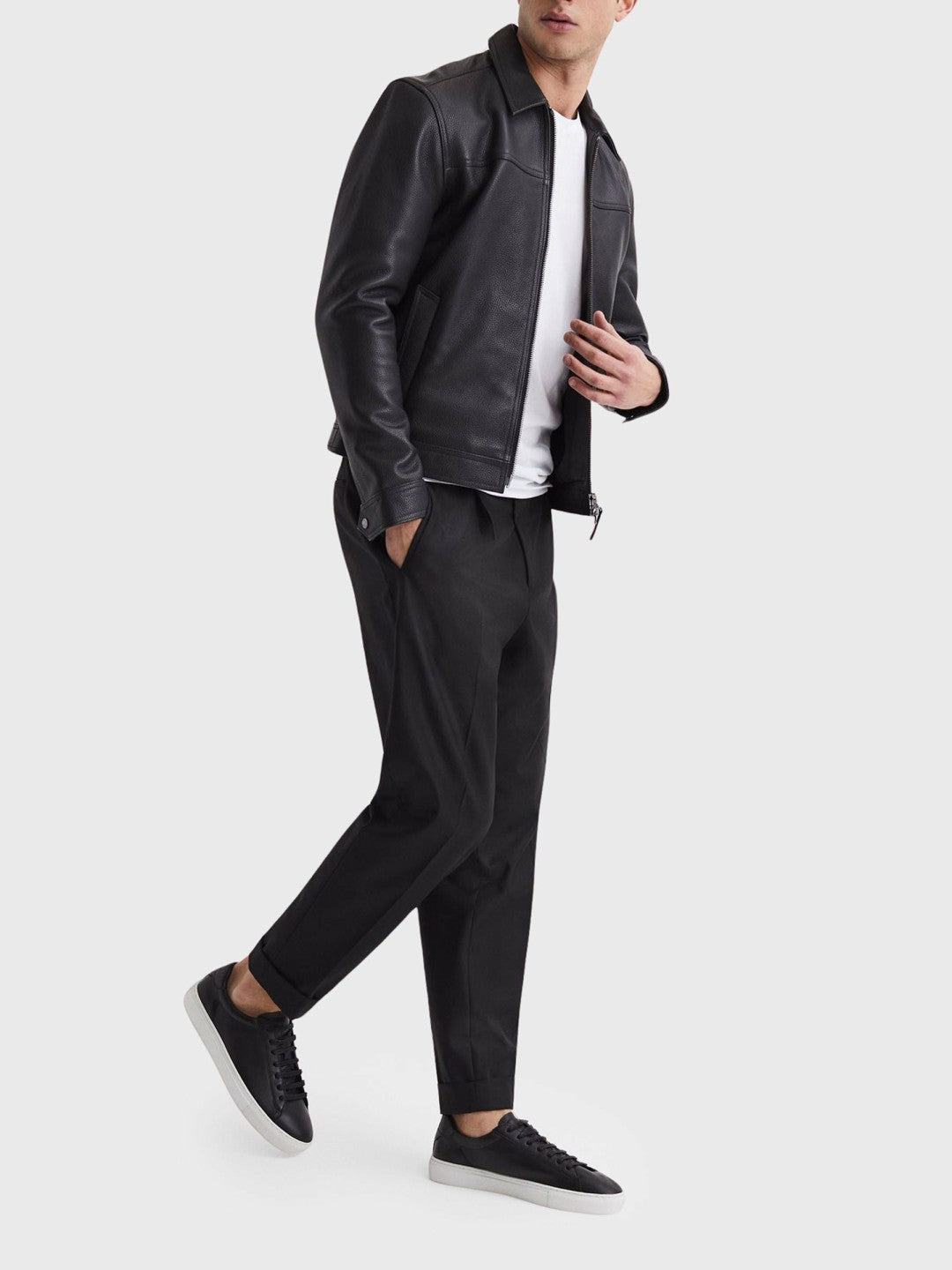 Leather Low-Top Trainers Black | Men