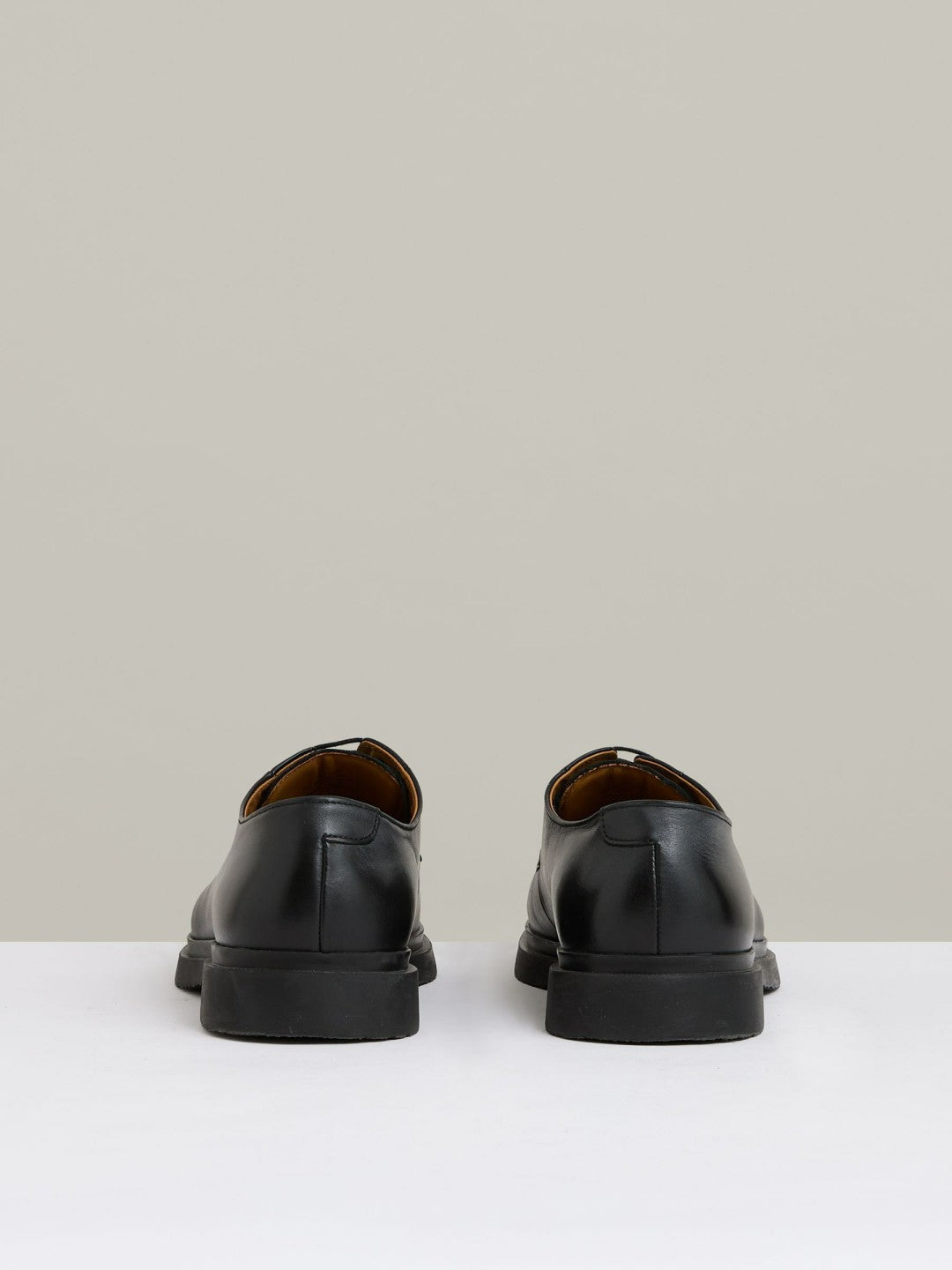 Leather Lace-Up Derby Shoes Black | Men