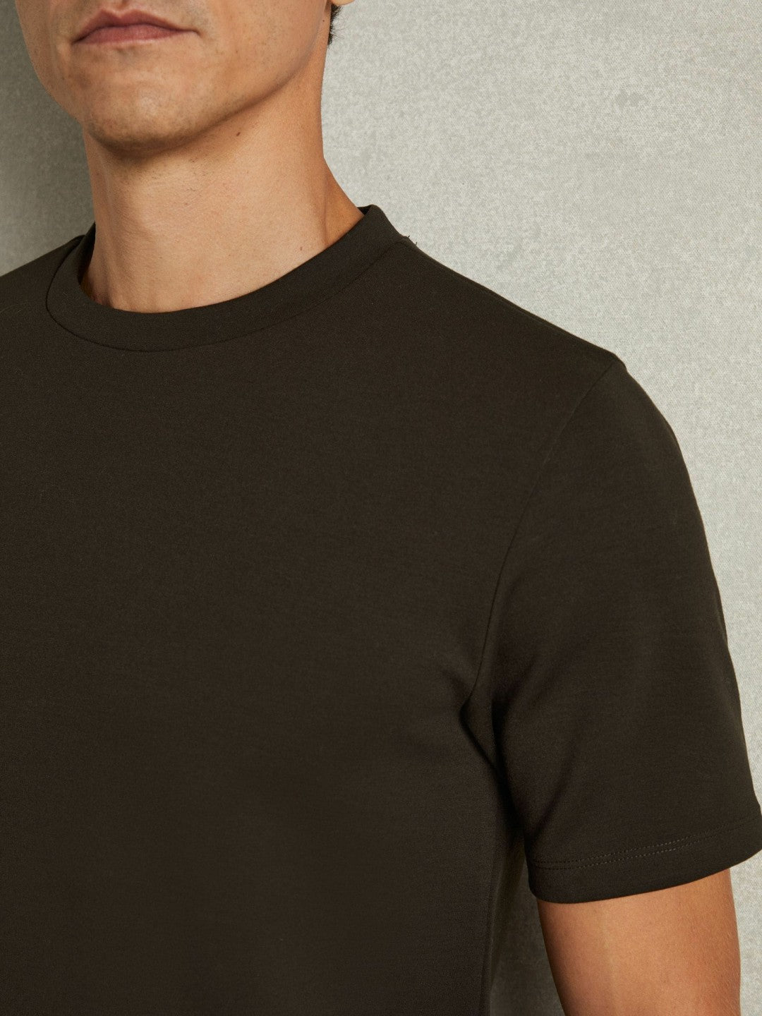 Interlock Jersey Crew Neck T-Shirt Chocolate Brown | Men