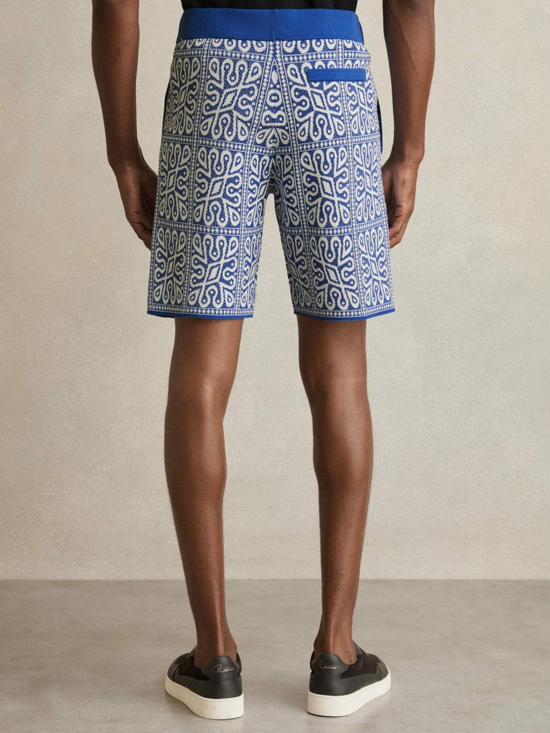 Tile Pattern Knit Shorts Blue/White | Men