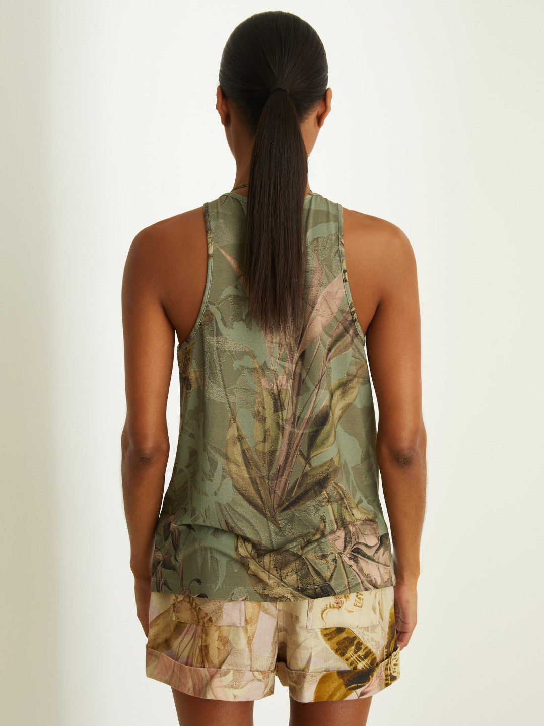 | NYBG Floral Scoop-Neck Vest Khaki | Women