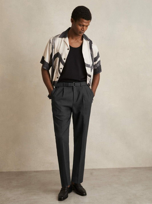 Wool-Blend Belted Pleated Trousers Regular-Fit Charcoal Grey | Men