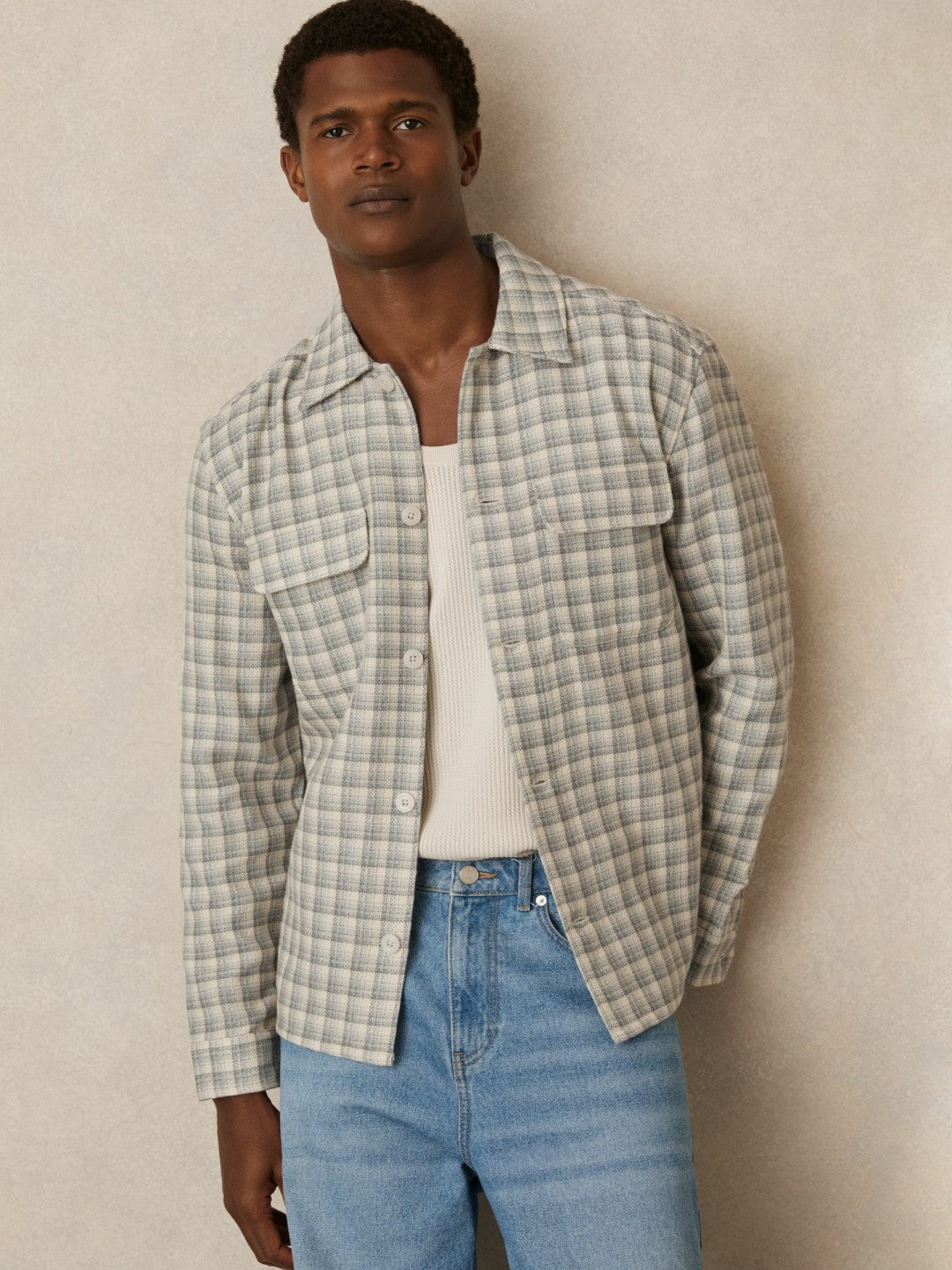 Woven Check Twin Pocket Overshirt Light Grey | Men