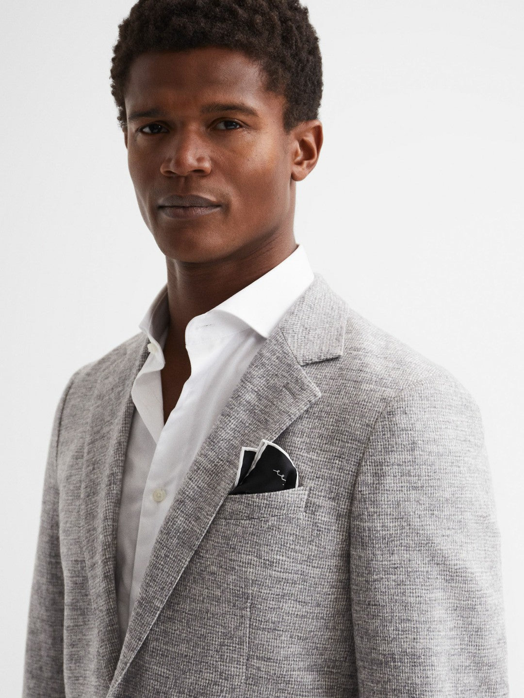 Plain Silk Pocket Square Black | Men
