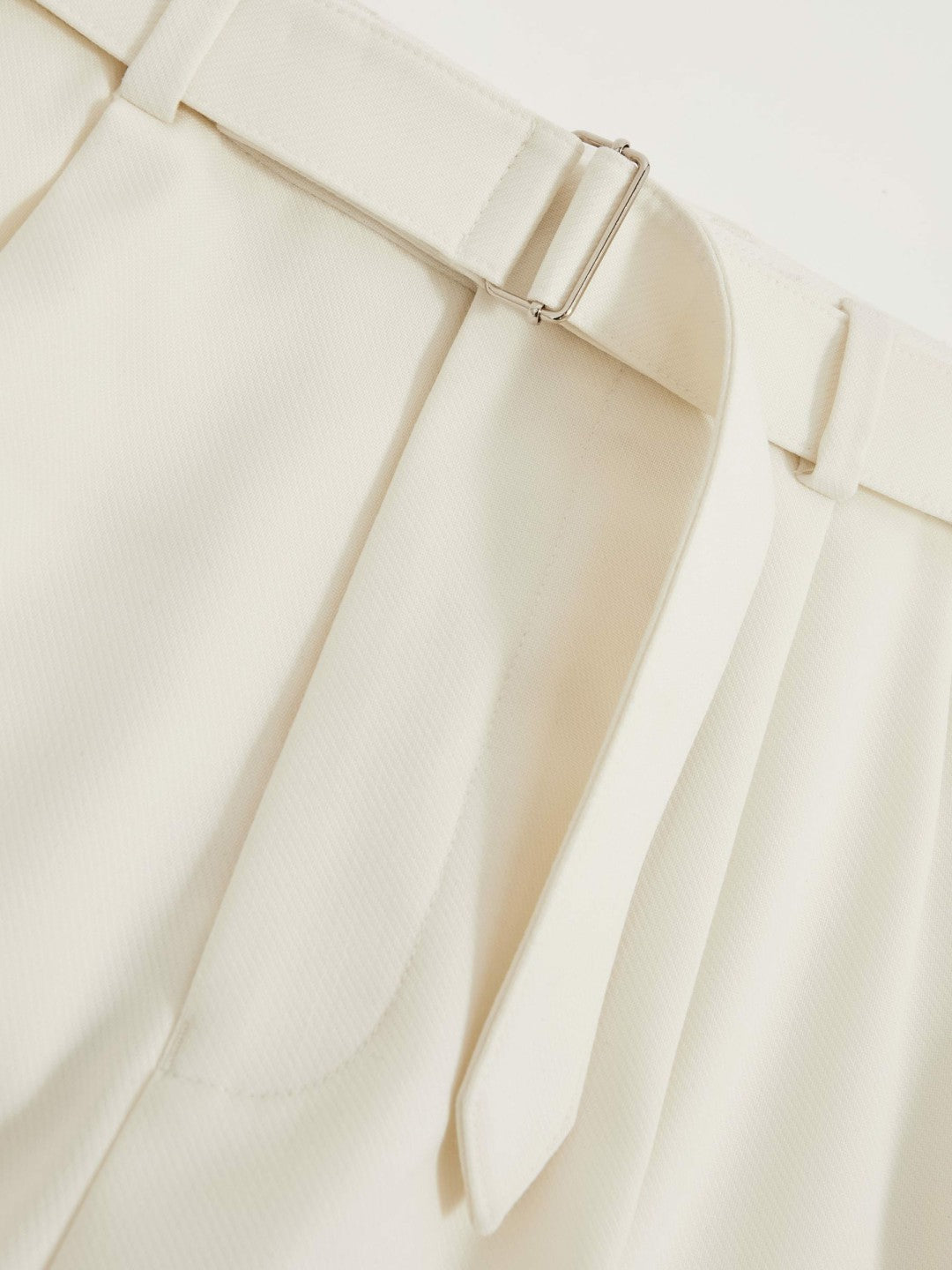 Wool-Blend Belted Pleated Trousers Regular-Fit White | Men