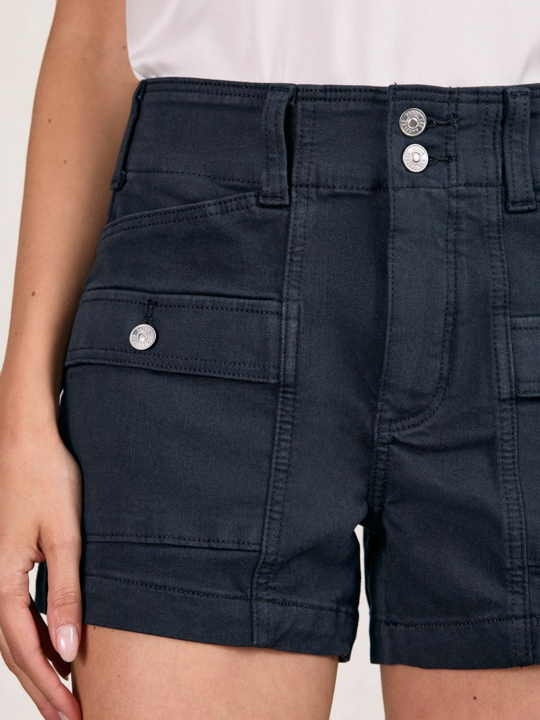 Paige Cargo Shorts Navy | Women