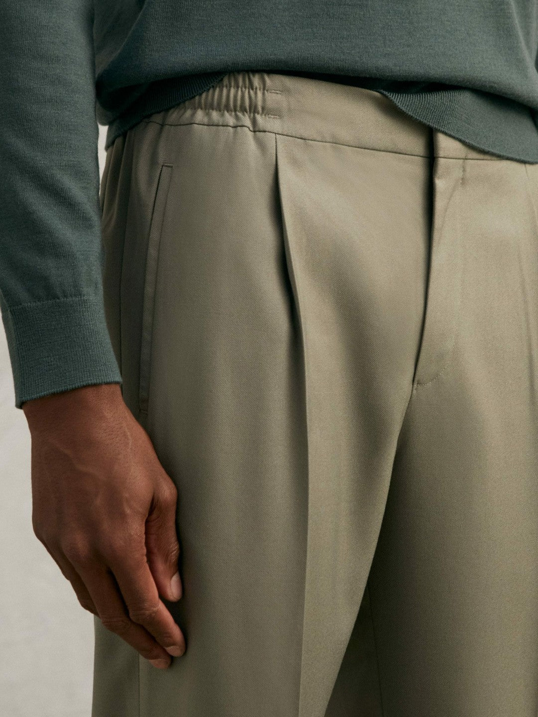 Relaxed-Fit Pleated Tapered Trousers Sage | Men