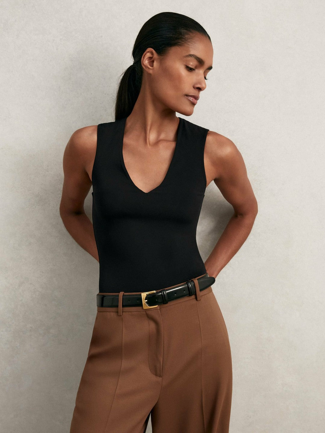 V-Neck Sleeveless Bodysuit Black | Women